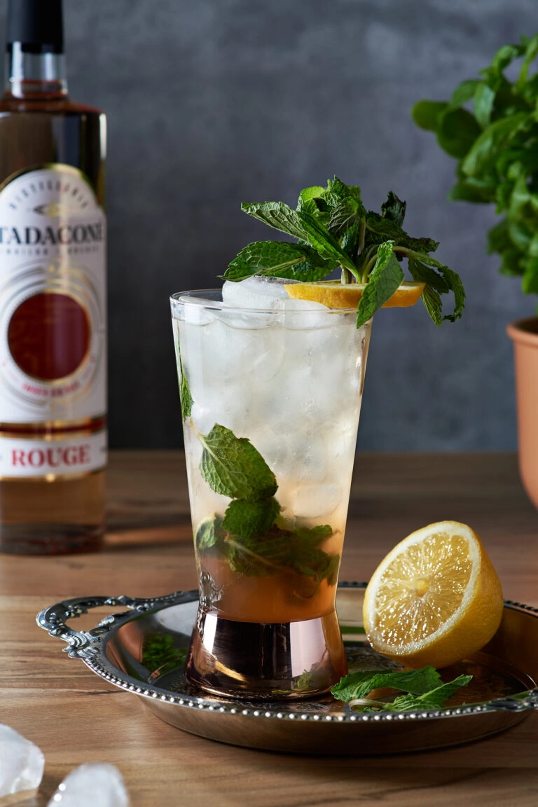 À la conquête de l’été - Stadaconé rouge